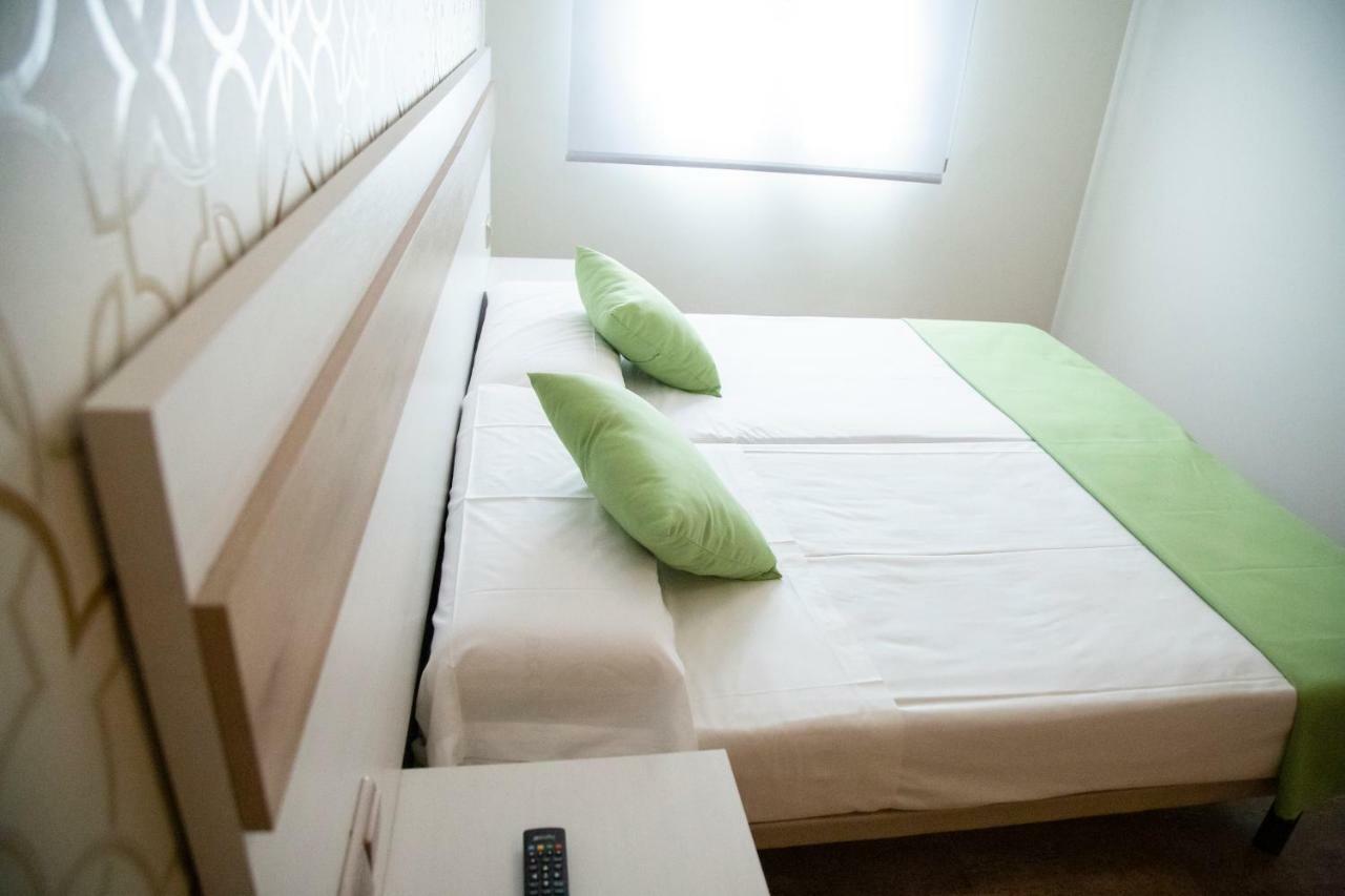 Be Free El Cabo Bed and breakfast Cabo De Gata